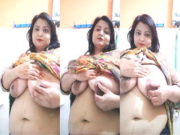 Bhabhi Shows Her Big Boobs