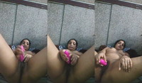 Horny Desi Girl Masturbating